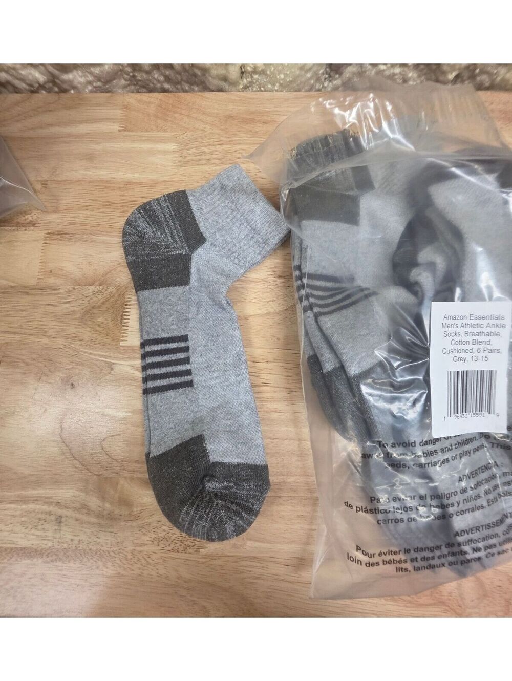 AMAZON ESSENTIALS MENS ATHLETIC ANKLE SOCKS BREATHABLE COTTON BLEND 6 PAIR 13‑15
